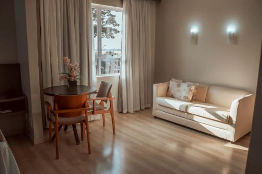 Palotina Palace Hotel - Housity