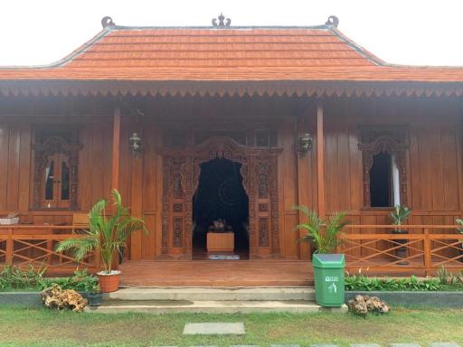 Villa SB Pacet - Housity