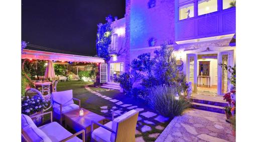 Stone Villa,Large Garden,Swimming Pool, Very Close the Beautiful Beach . - Housity