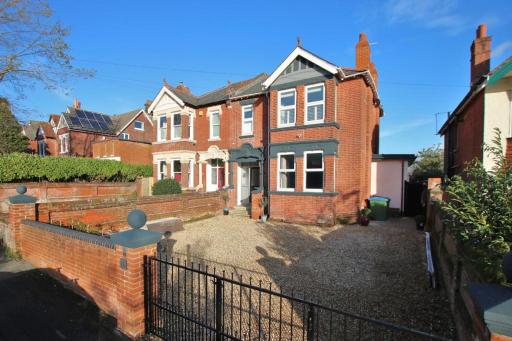 The House - Southampton - Housity