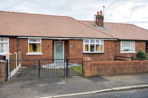 Cherry Tree Cottage - Housity