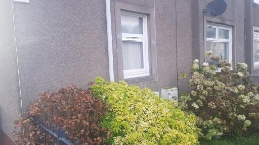 Ardrossan 2 Bedroom Flat - Housity