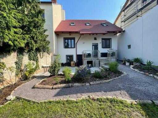 Apartmán Sadová - Housity