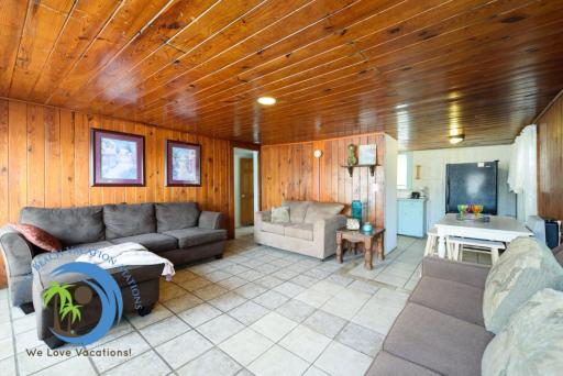 G 1st Floor Main Street Cottage - Housity