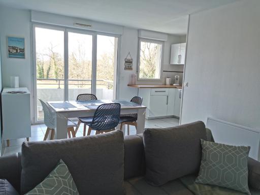 Beau T2 bien équipé au calme! ! - Housity