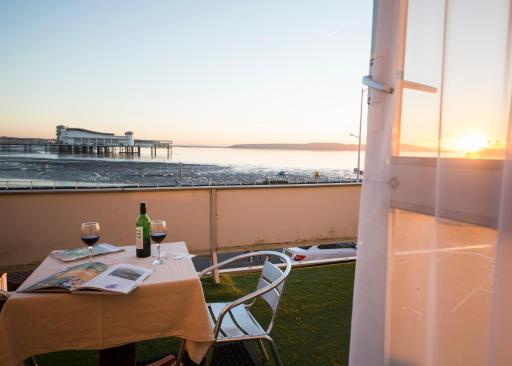 Midland Hotel - Housity