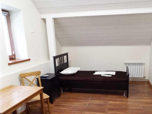 1915 Hostel - Housity