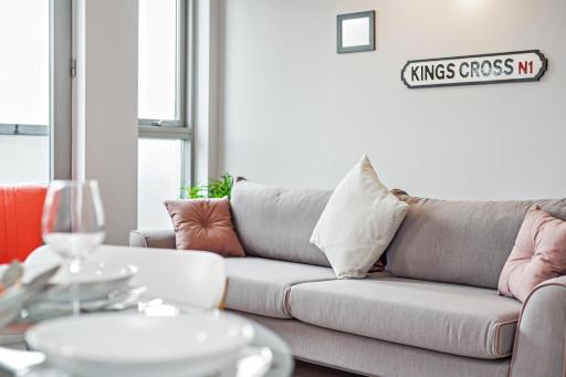 Lux 2 & 3 Bed Apartments in Camden Town FREE WIFI by City Stay Aparts London - Housity