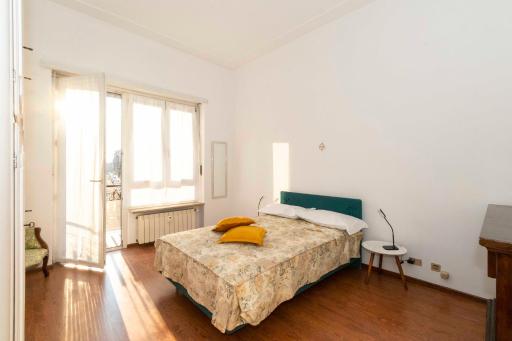 Torino Precollina Balcony Flat - Housity