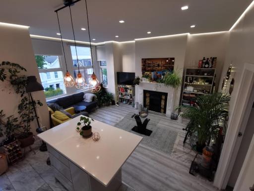 Entire 1-Bed Apartment in London Haringey - Housity