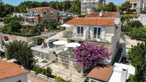 Apartments Lumini - Housity