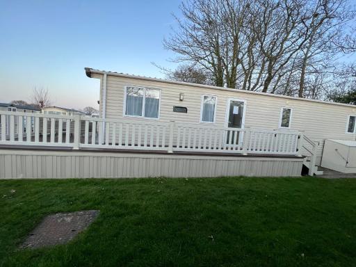Beach forest - Housity