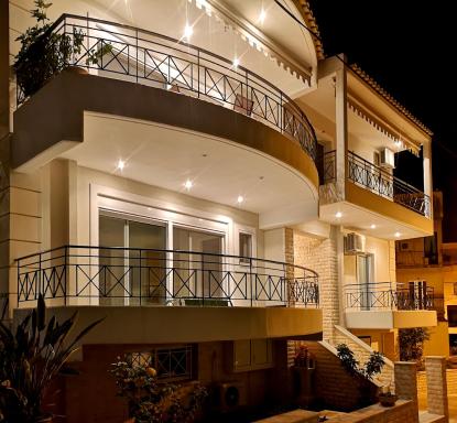 Angelland Luxury Suites - Housity