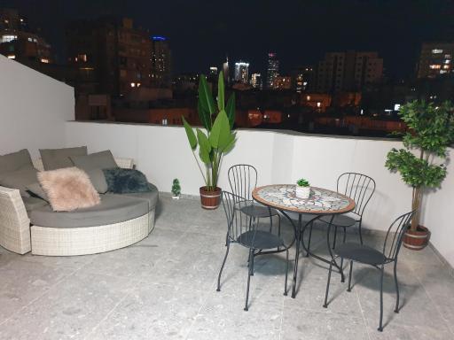 LUXURY PENTHOUSE GREAT LOCATION WITH PARKING Tlv - Housity