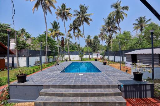 Waves and Shores Beach Villa - Housity