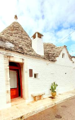 Trulli Antica Fonte Luxury Suite - Housity