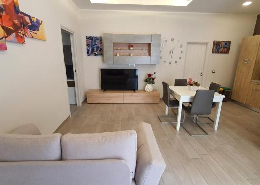 Sweet Home Apartment - Housity