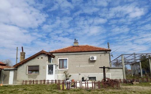 Къща за гости Ilios - Housity