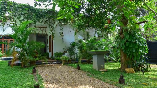 Menara Green Inn - Housity