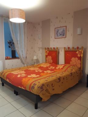 Gîte AUX 3 PTITS COCHONS - Housity
