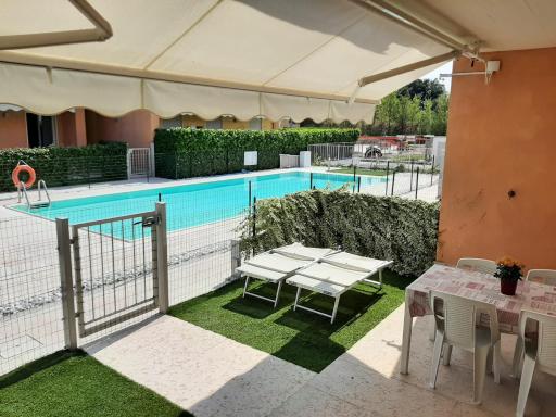 Nuova casa al lago con piscina - Housity