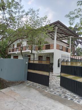 Sky Bloom - Housity
