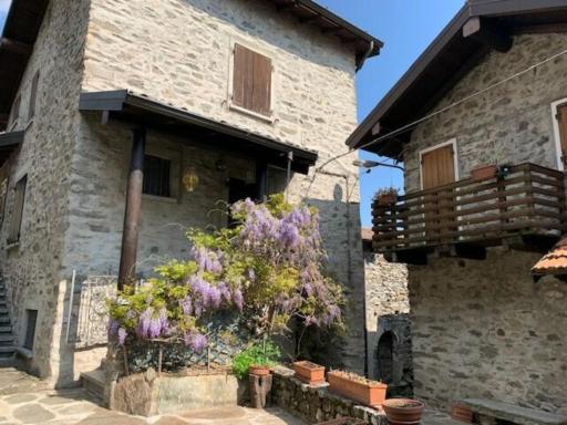 Relax Cottage In Vercana - Housity