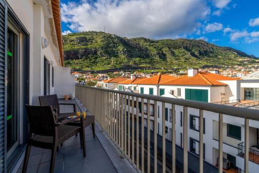 Harmonia Apartment by Atlantic Holiday - Housity