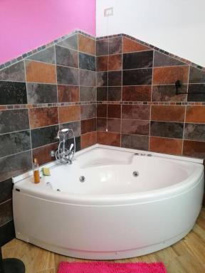 Appartamento (mansarda) in villa bifamiliare - Housity