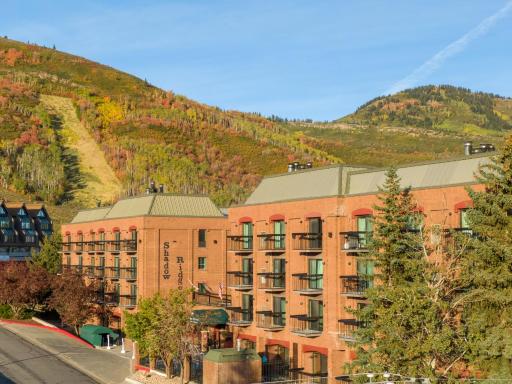 Shadow Ridge by All Seasons Resort Lodging - Housity
