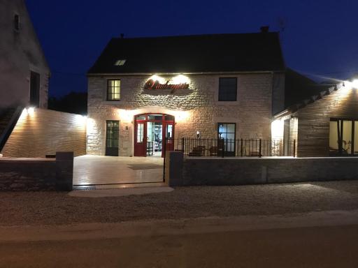 L'Aubergiste - Housity