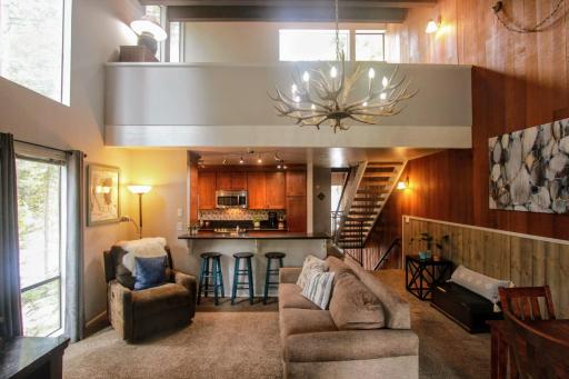 Woodsy retreat near Northstar & lake - Housity
