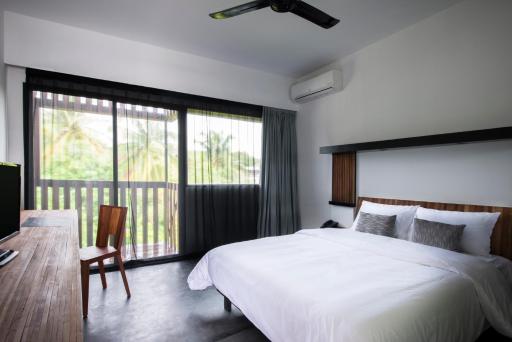 Pages Rooms Hotel - Housity