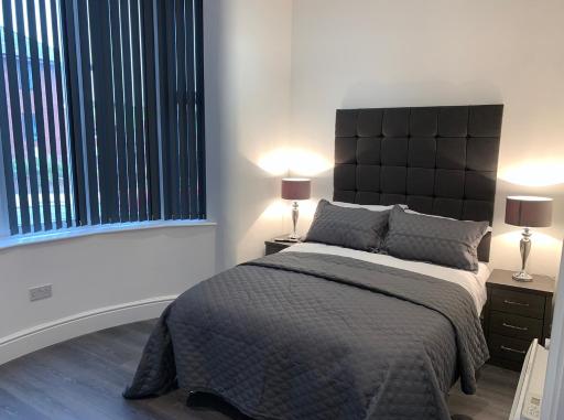 Albert Luxury Hottub & Jacuzzi Apartments - Housity
