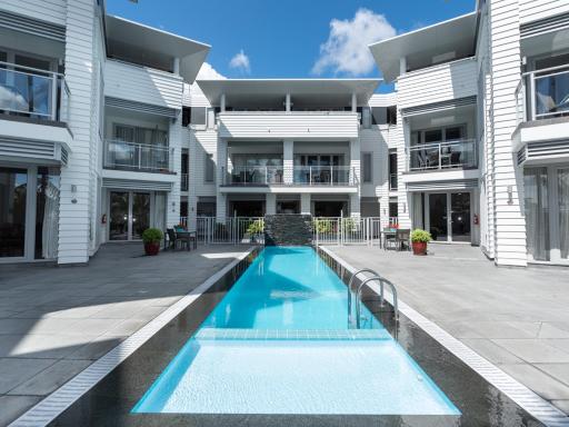 Oceanside - Paihia Waterfront Apartment - Housity