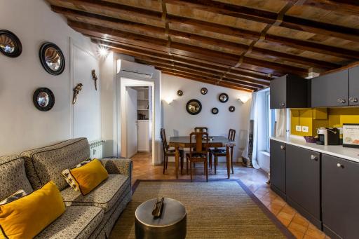 Frattina Apartments - Housity