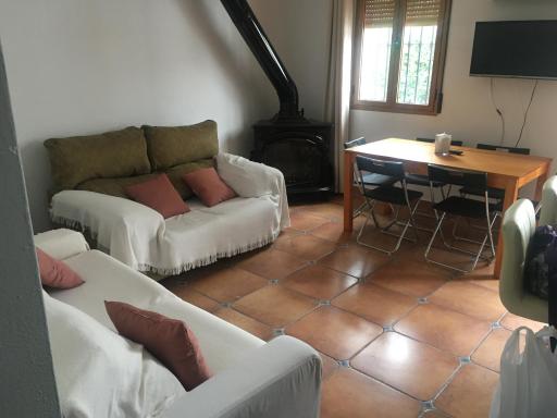 Casa de Arriba - Housity