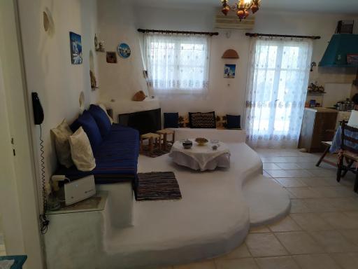 Traditional House Marivilla - Housity