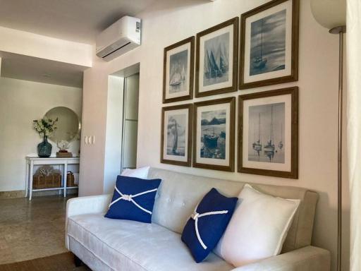 Beach Apartment, pool view Dominican Bay - Housity