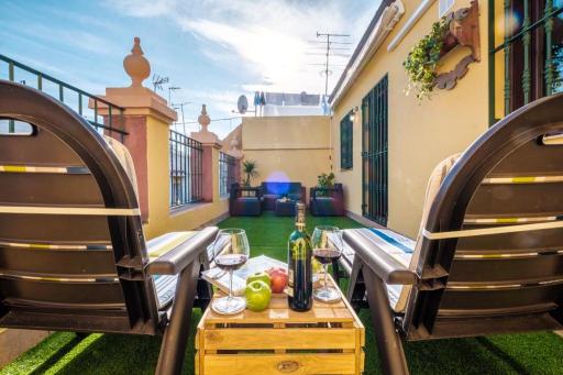 Triana Penthouse - Housity