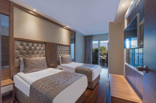 Oz Hotels Sui - Housity
