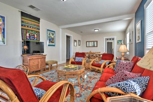 Eureka Cottage Near Sequoia Park and Old Town! - Housity