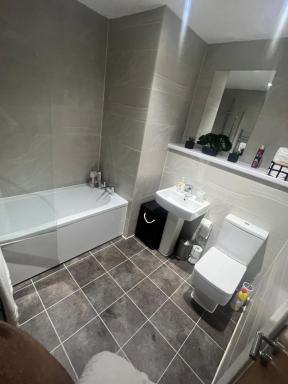 Luxury Chic Apartments - Housity
