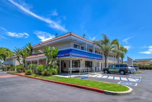 Motel 6-Pomona, CA - Los Angeles - Housity