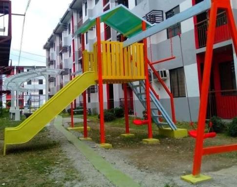 Laurens Crib Staycation in Marilao FREE Parking & WIFI - Housity