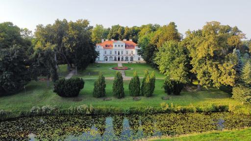 Dwór Zbożenna - Housity