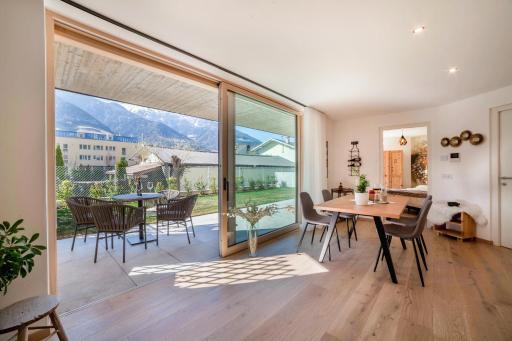 Adler Living Gartenwohnung - Housity