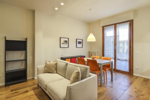 Dalla Giulia - A/C, Wi-Fi, Private Parking - Sweet Dreams in Florence - Housity