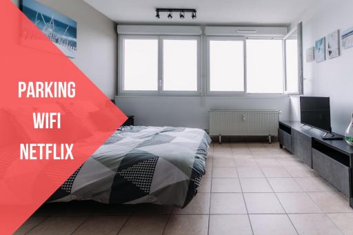 bnbgônes - PORTE DE LYON DARDILLY LE PROVENÇAL - PARKING WIFI CALME VUE DEGAGEE - Housity