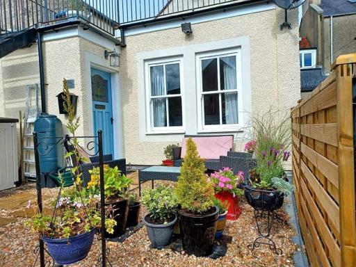 The Hideaway - Housity